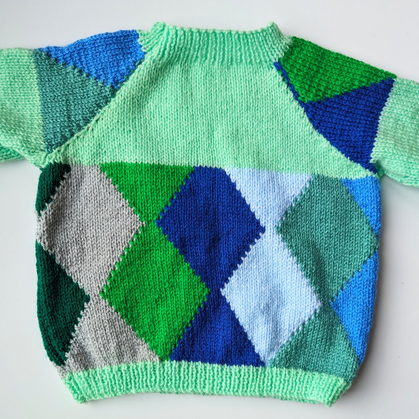 Green & Blue Pattern Jumper 2-3 years